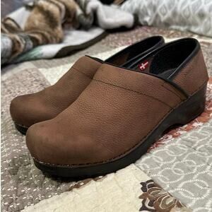 Sanita Original Danish Clogs Nubuck Leather Size 7 Brown Made in Poland